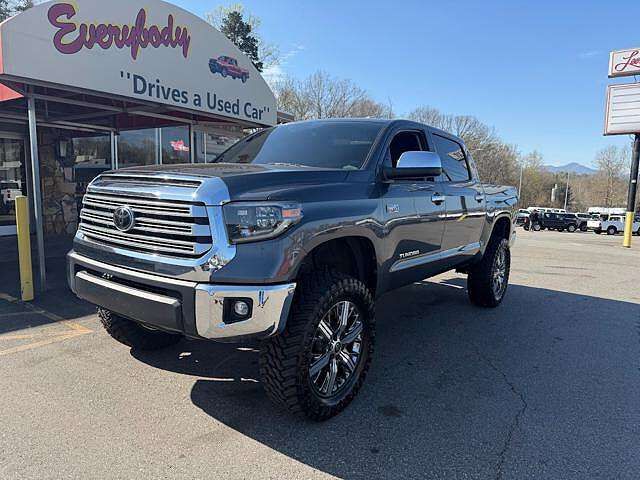 2019 TOYOTA Tundra