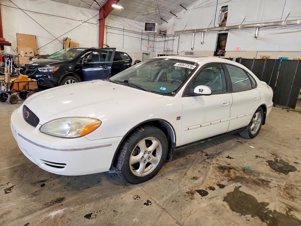 2004 FORD Taurus