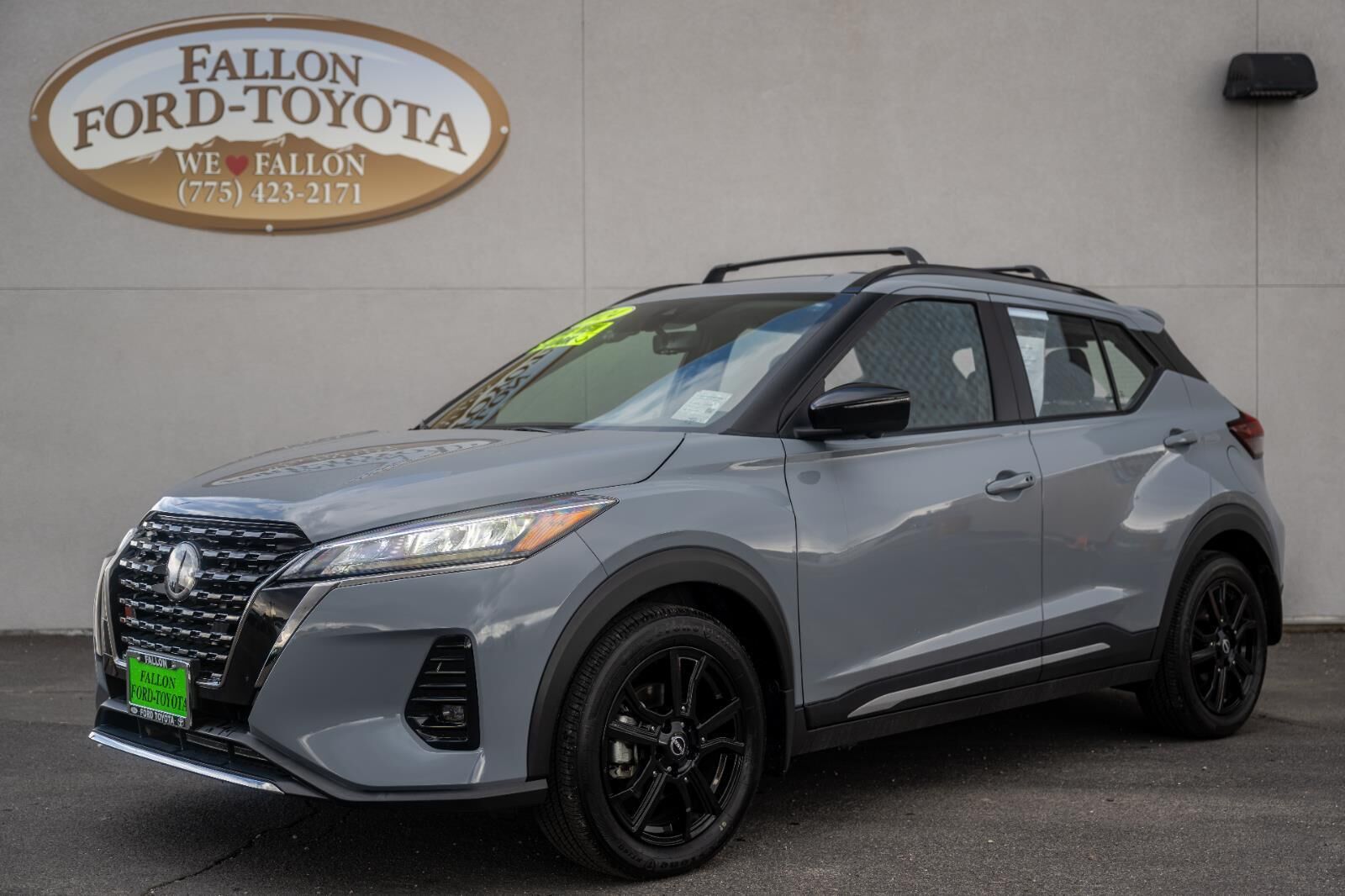 2024 NISSAN Kicks