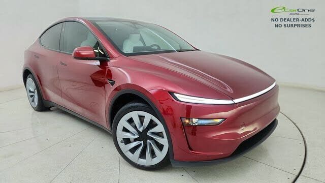 2026 TESLA Model Y