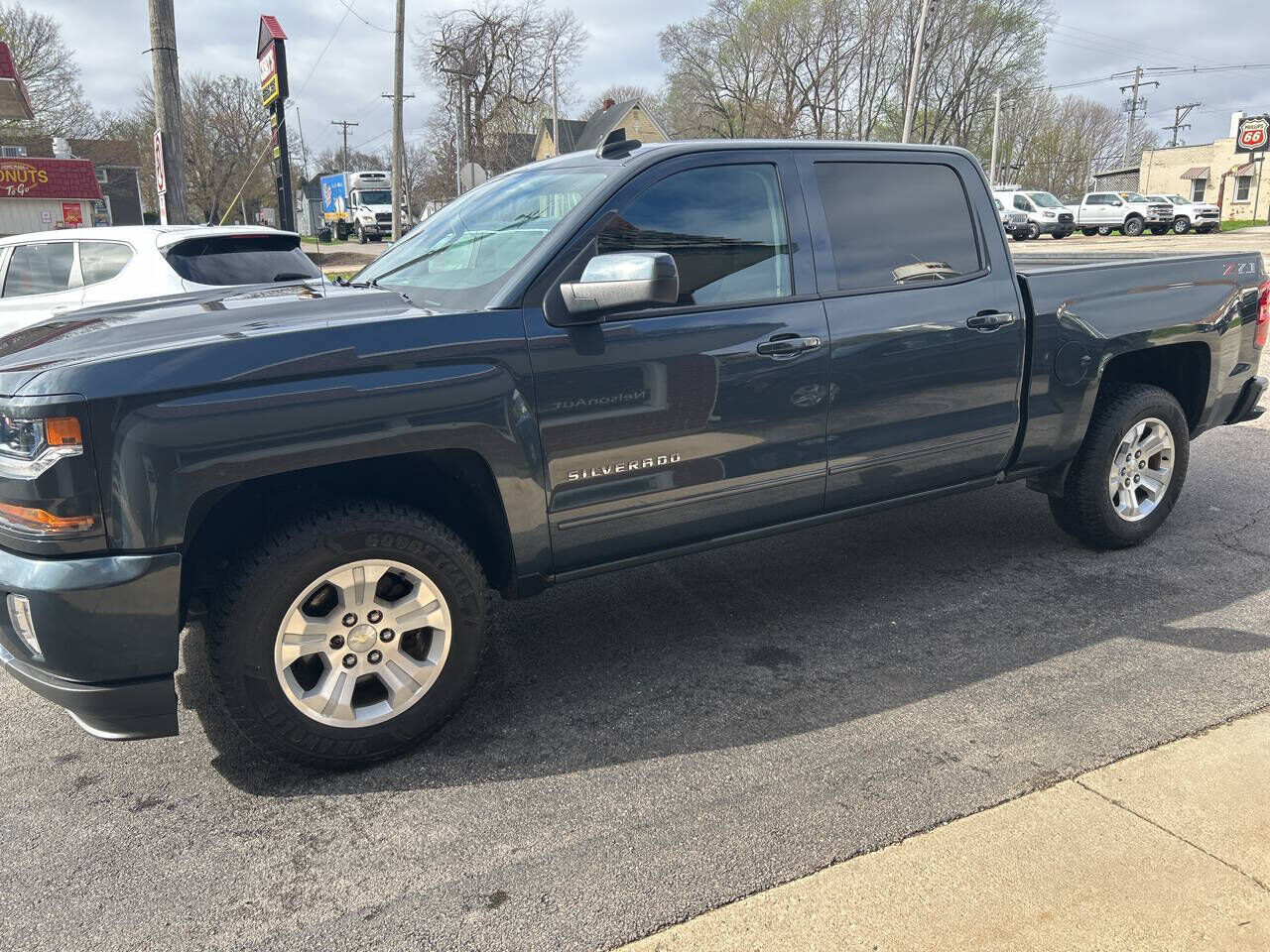 2018 CHEVROLET Silverado