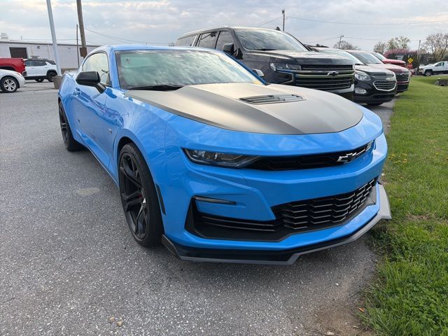 2023 CHEVROLET Camaro