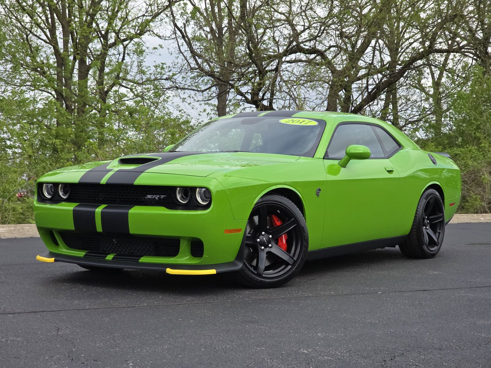 2017 DODGE Challenger