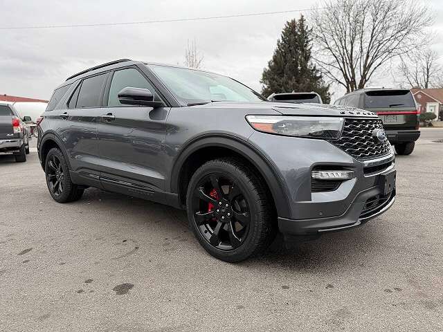 2023 FORD Explorer