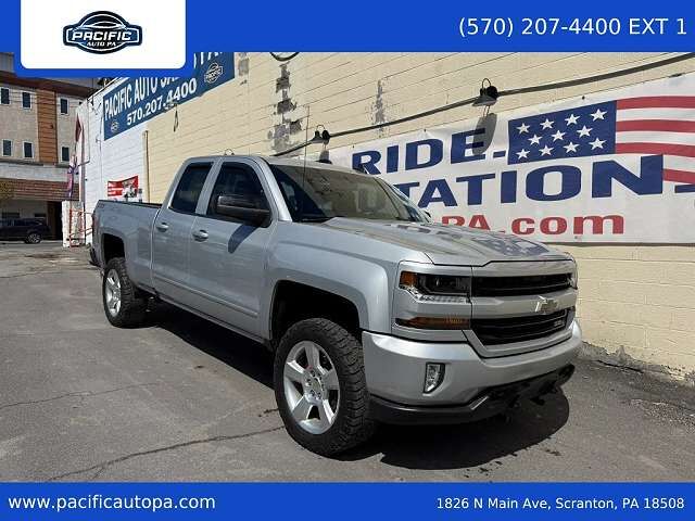 2018 CHEVROLET Silverado