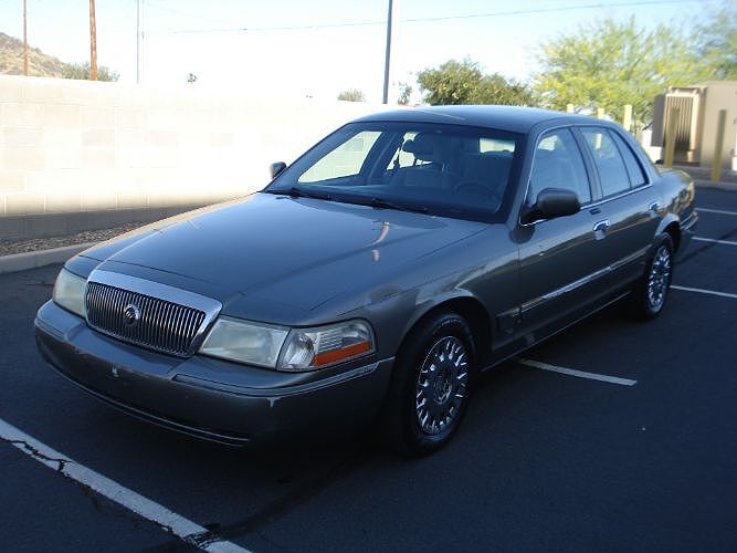 2003 MERCURY Grand Marquis