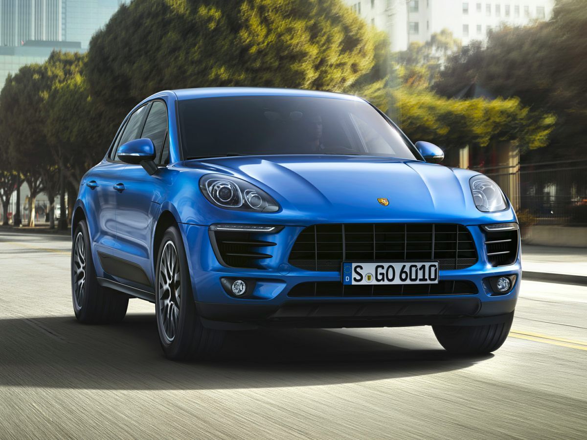 2015 PORSCHE Macan