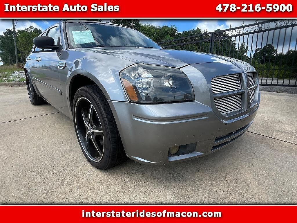 2005 DODGE Magnum