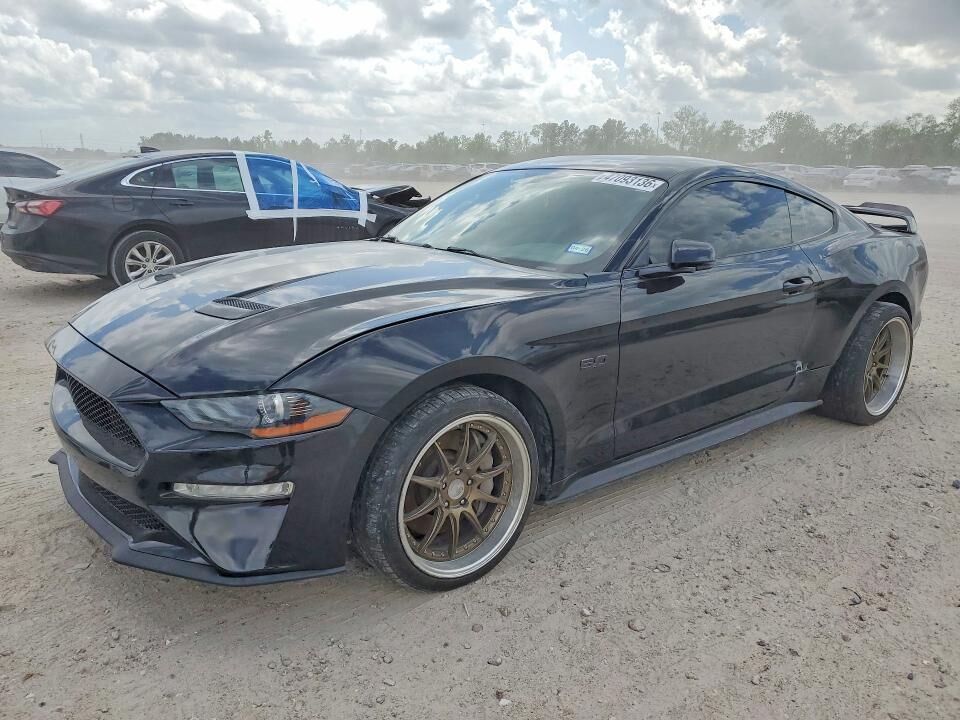 2019 FORD Mustang