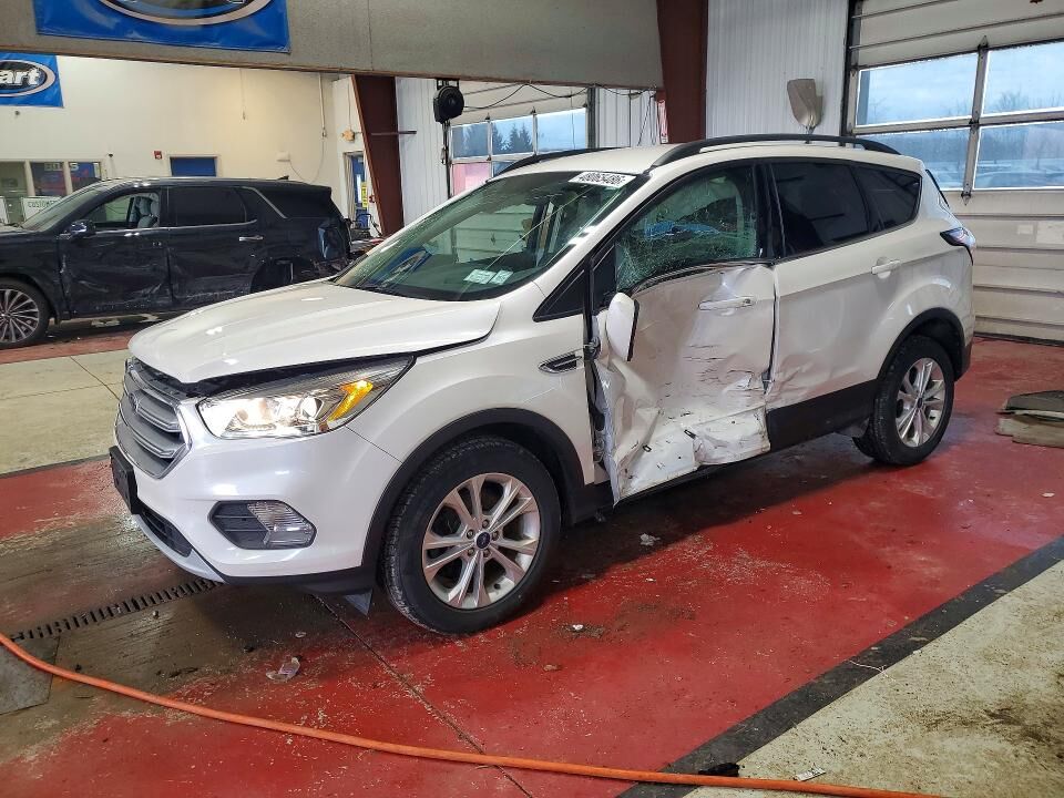 2017 FORD Escape