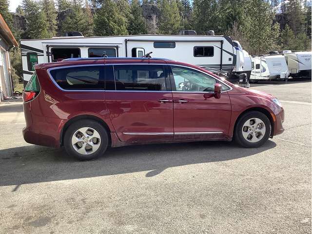 2017 CHRYSLER Pacifica