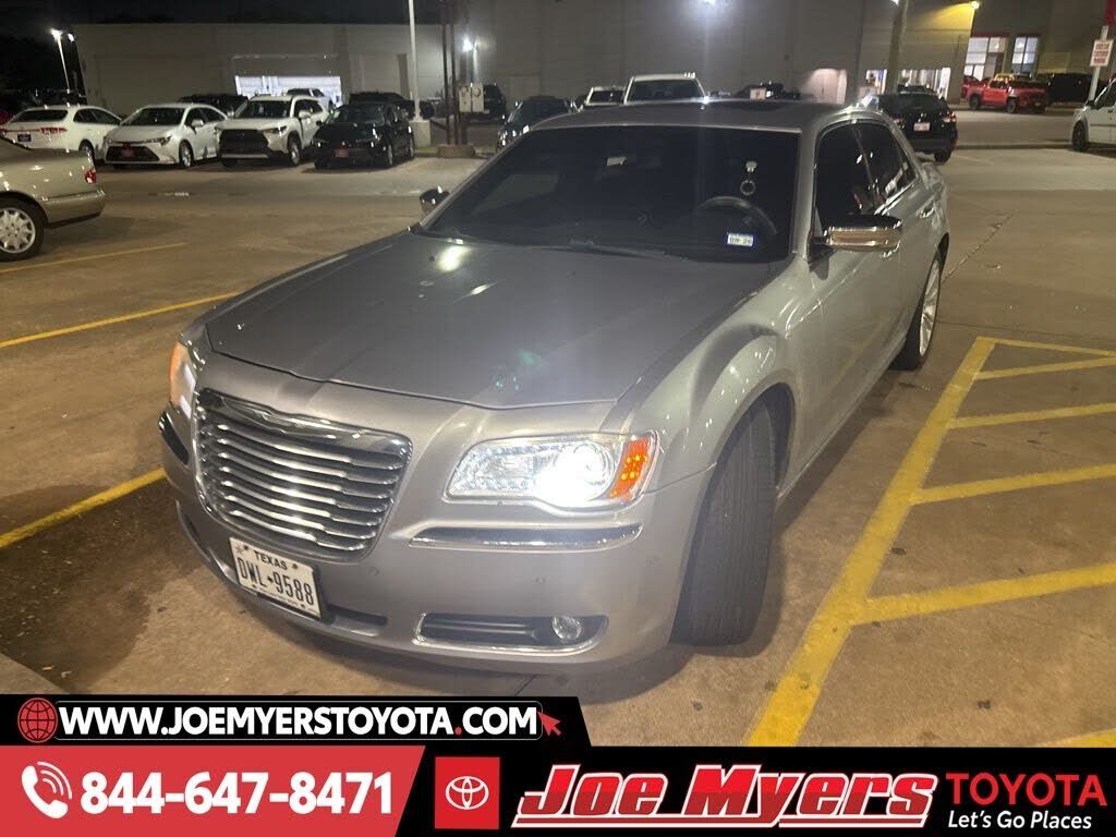 2013 CHRYSLER 300