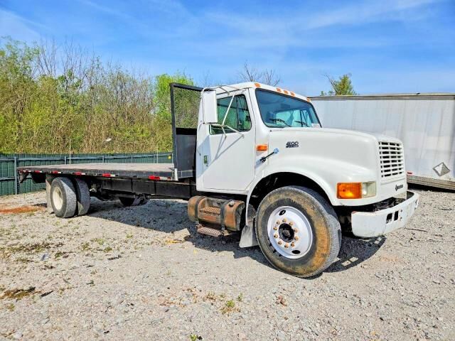 2000 INTERNATIONAL 4900