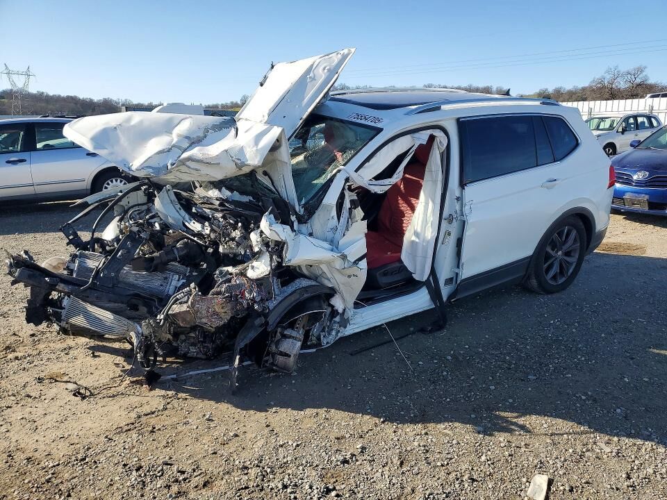 2022 VOLKSWAGEN Tiguan