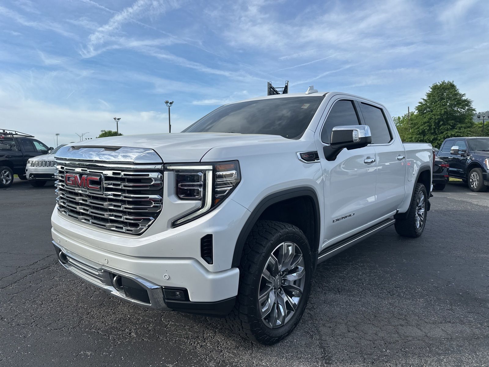 2023 GMC Sierra