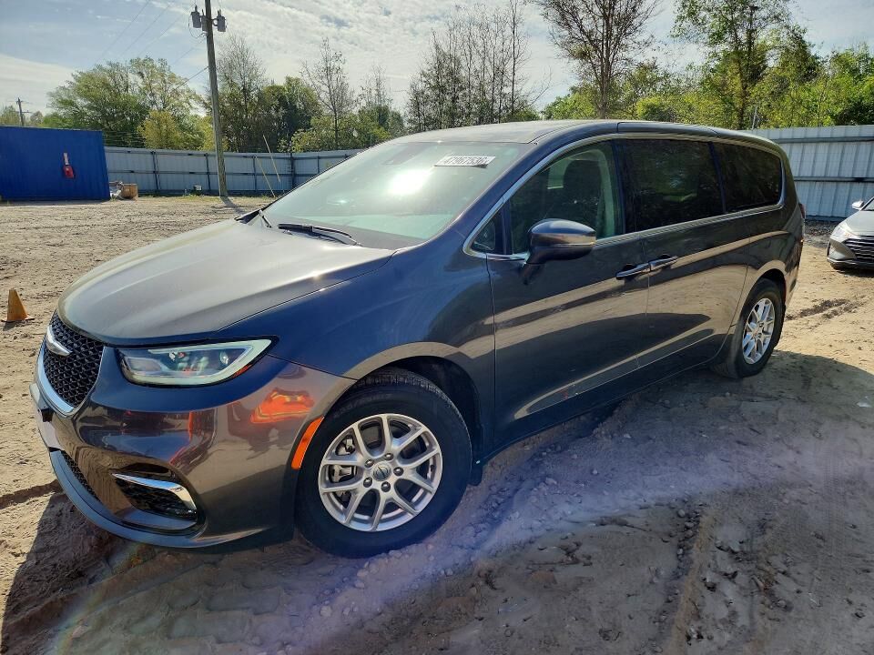 2023 CHRYSLER Pacifica