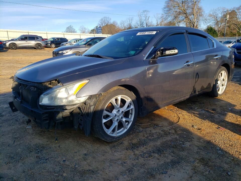 2013 NISSAN Maxima