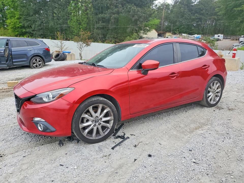 2015 MAZDA Mazda3