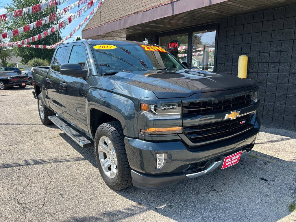 2017 CHEVROLET Silverado