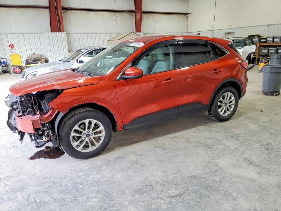 2020 FORD Escape