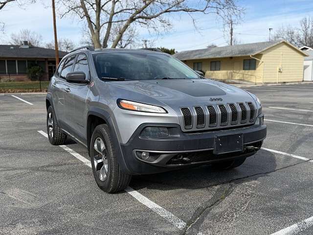 2017 JEEP Cherokee
