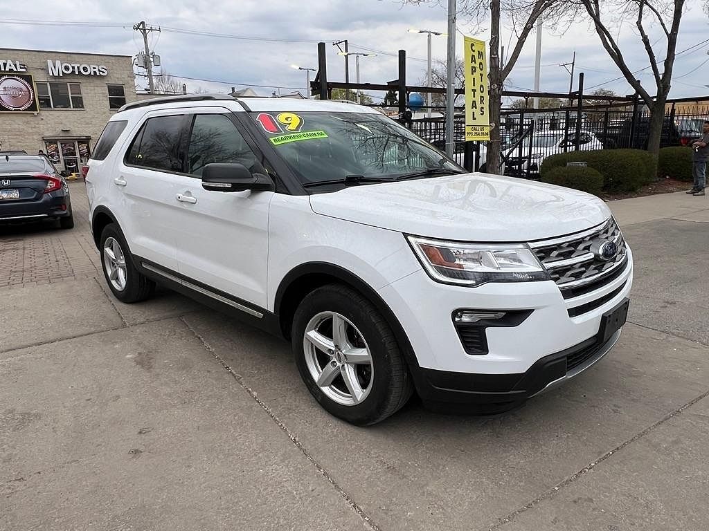 2019 FORD Explorer