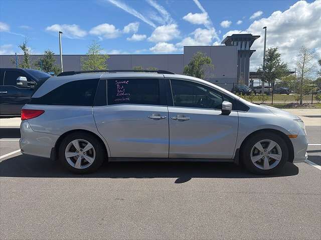 2018 HONDA Odyssey