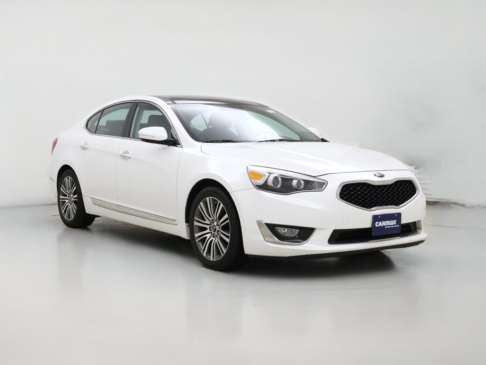 2016 KIA Cadenza
