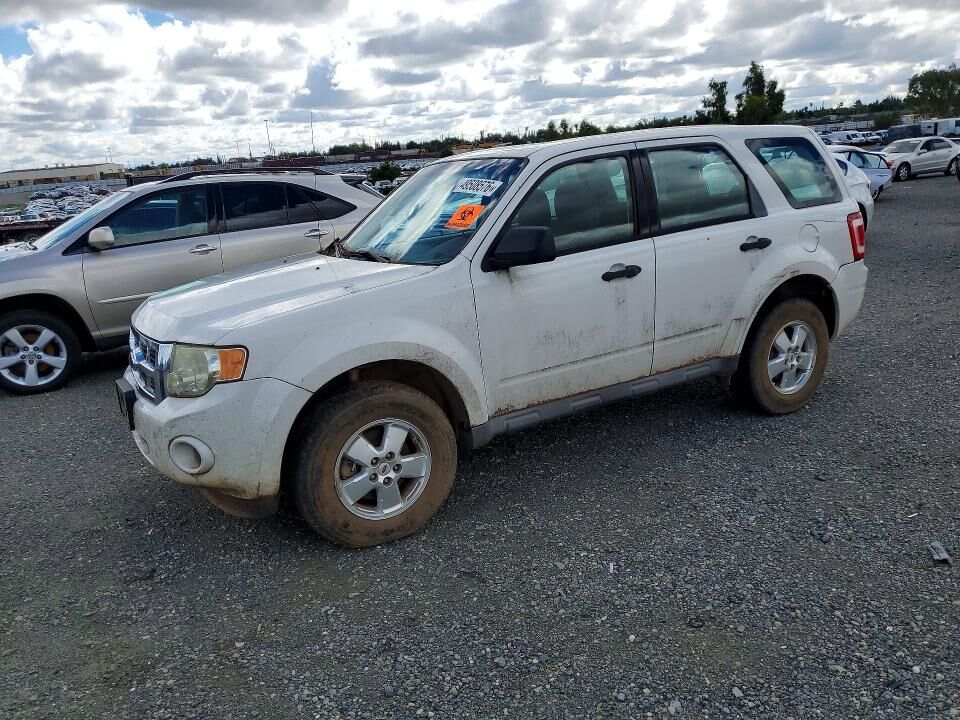 2009 FORD Escape