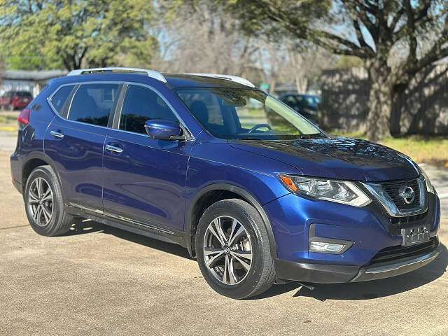 2017 NISSAN Rogue