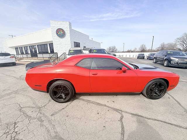 2016 DODGE Challenger