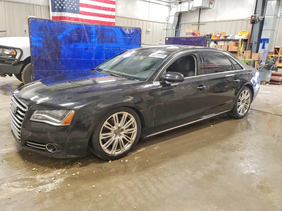 2014 AUDI A8