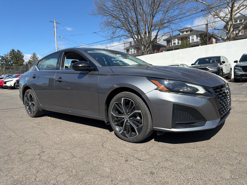 2023 NISSAN Altima