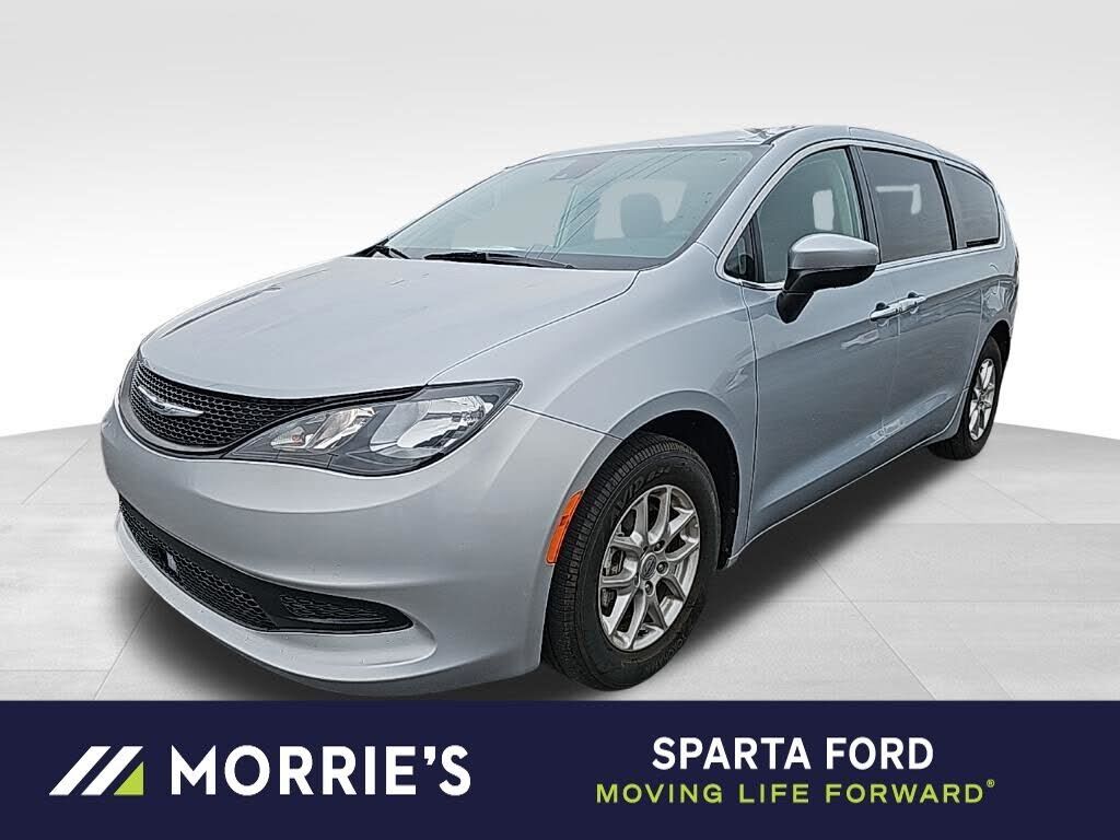 2023 CHRYSLER Voyager