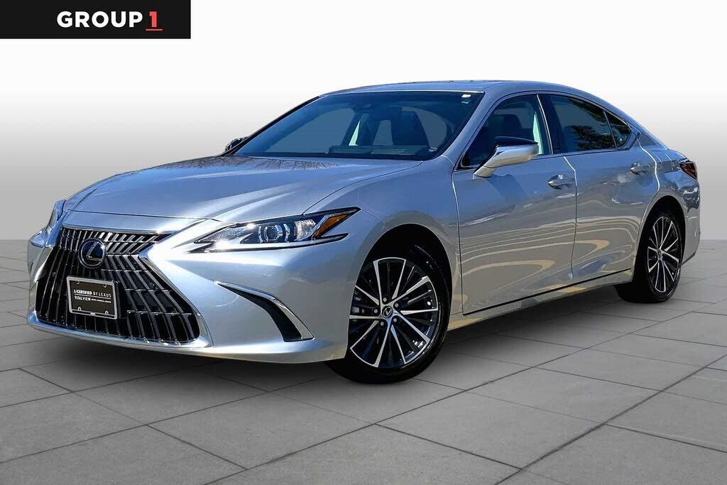 2025 LEXUS ES