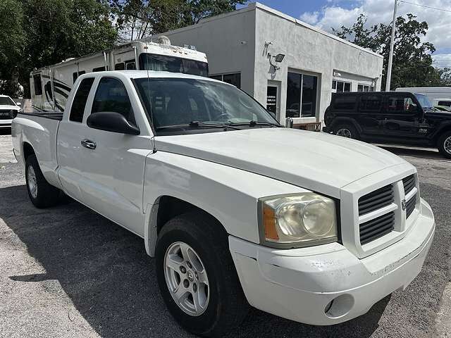 2006 DODGE Dakota