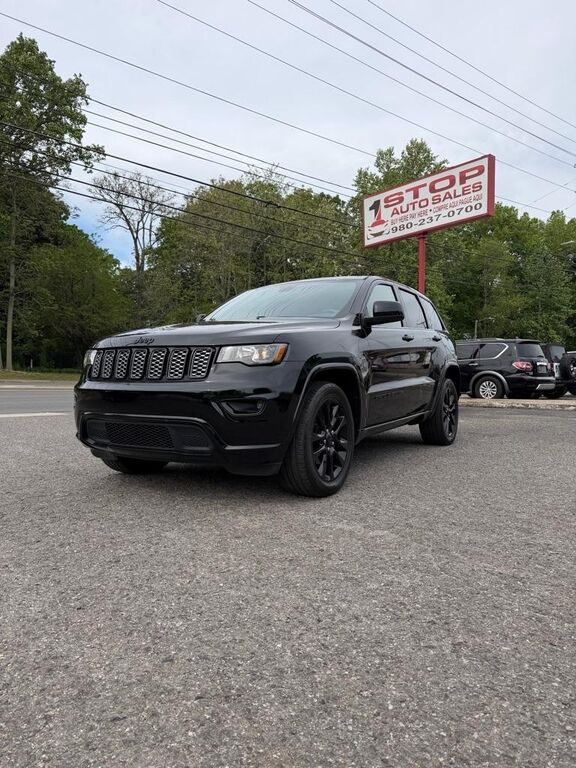 2017 JEEP Grand Cherokee