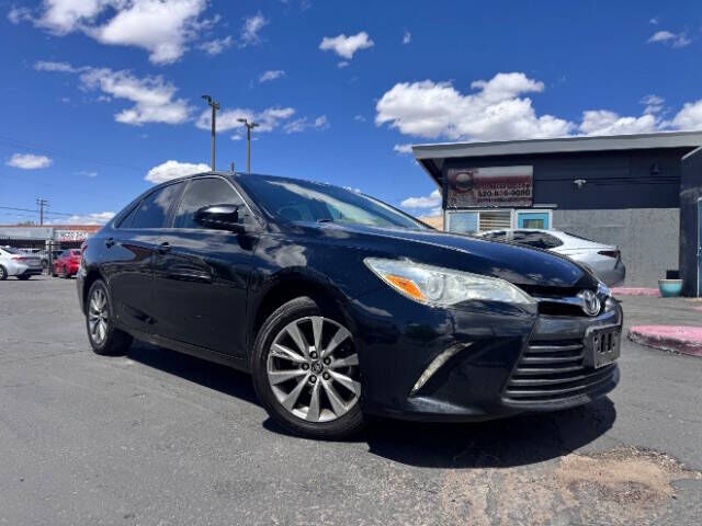 2017 TOYOTA Camry