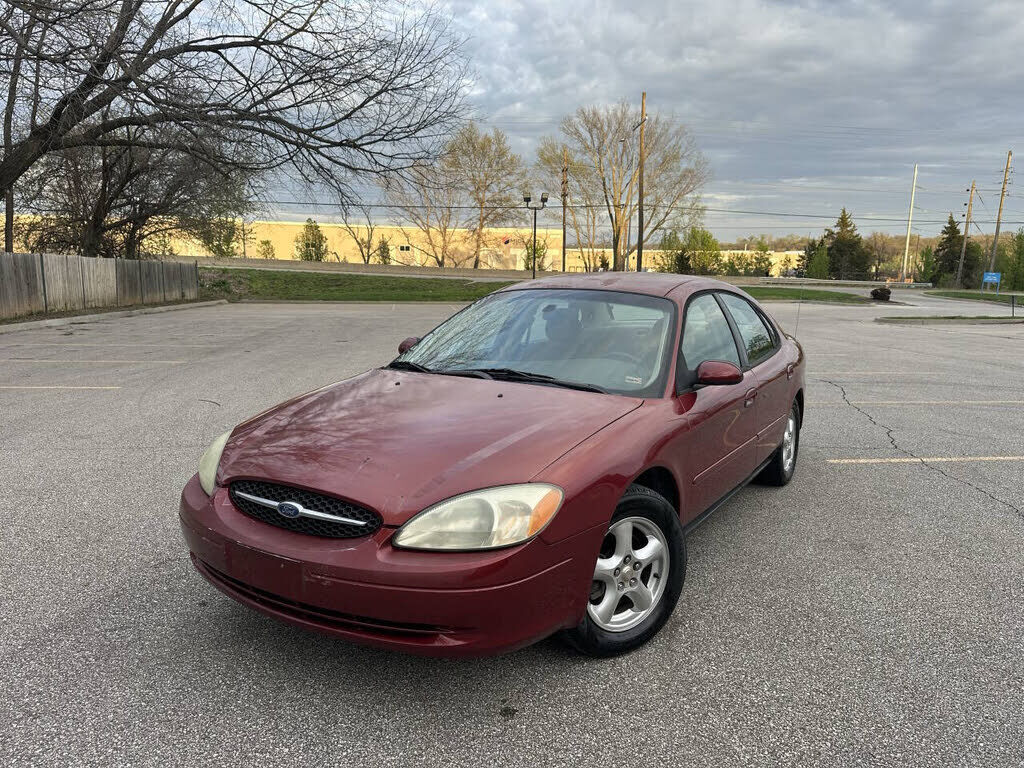 2002 FORD Taurus