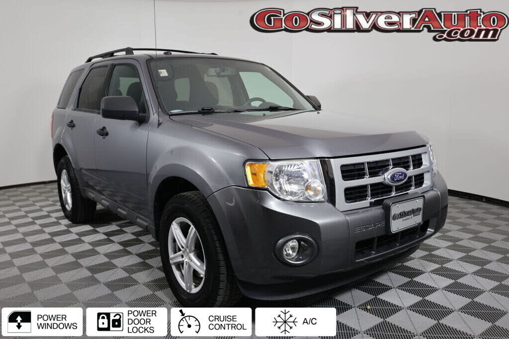 2009 FORD Escape