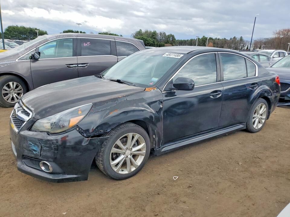 2013 SUBARU Legacy