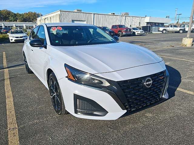 2024 NISSAN Altima