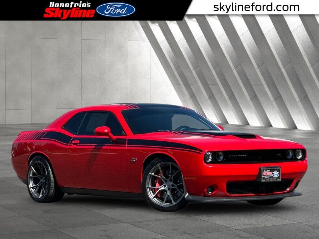 2016 DODGE Challenger