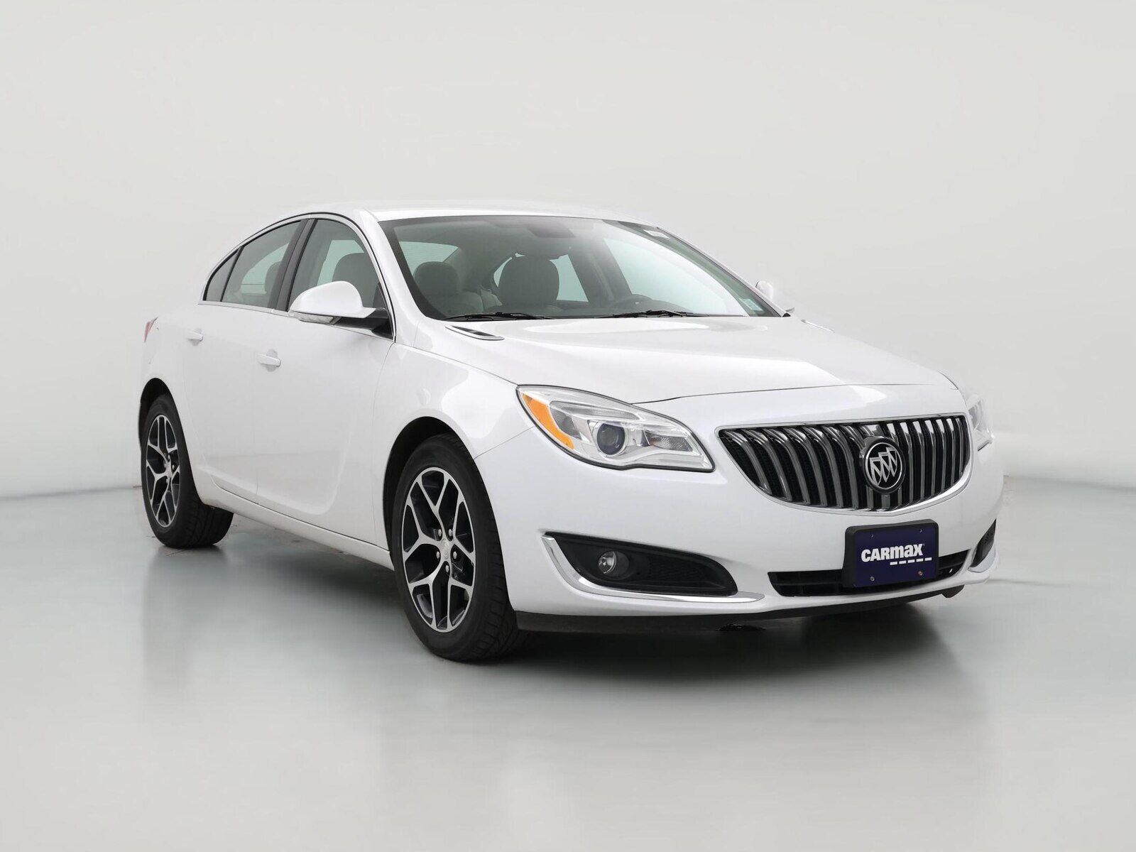 2017 BUICK Regal