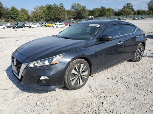 2020 NISSAN Altima