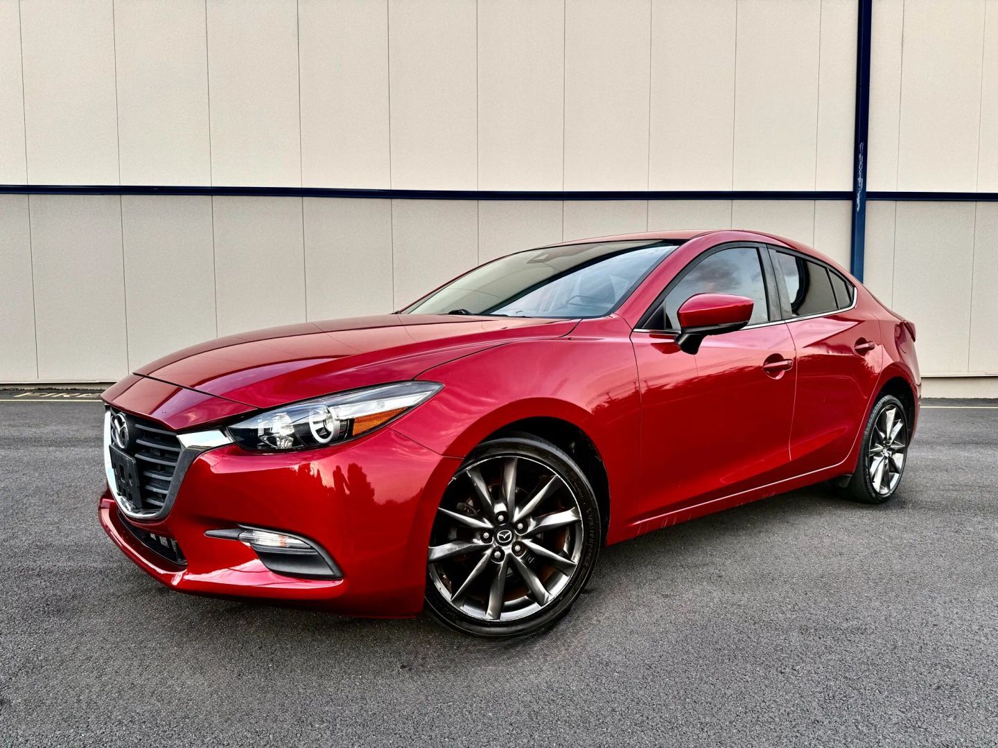 2018 MAZDA Mazda3