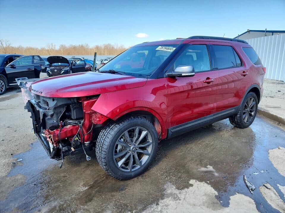 2018 FORD Explorer