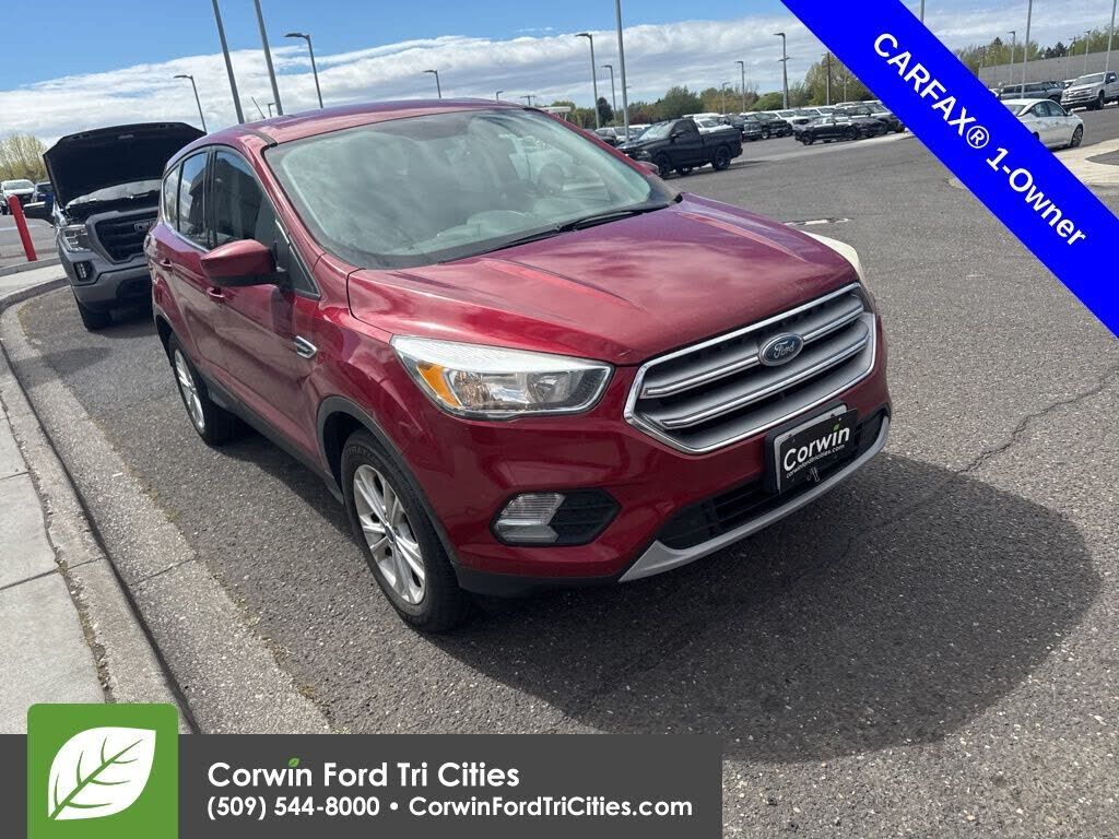 2017 FORD Escape