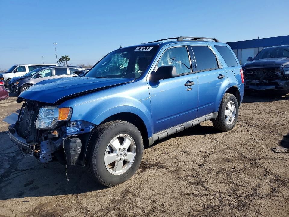 2010 FORD Escape