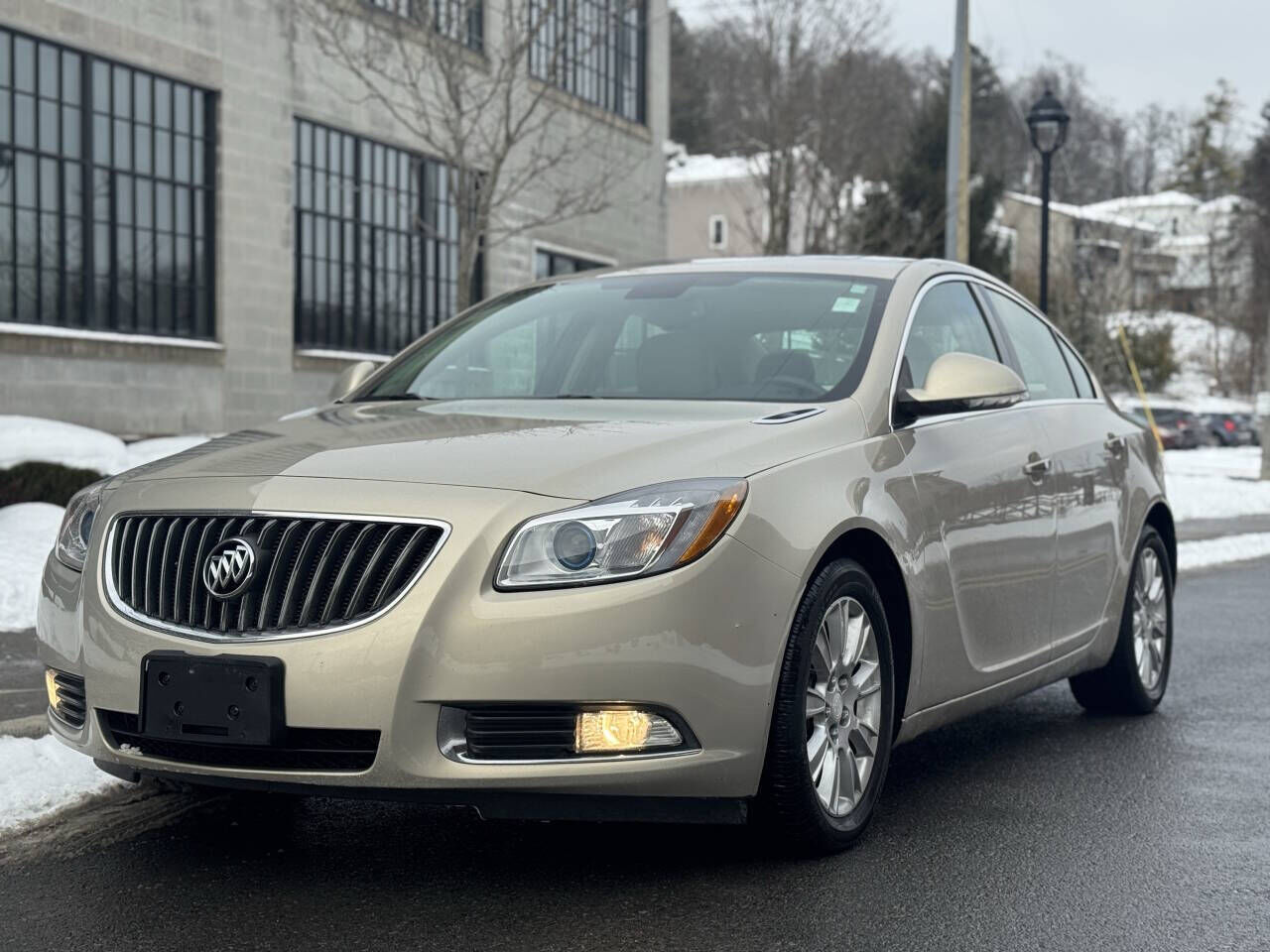 2012 BUICK Regal
